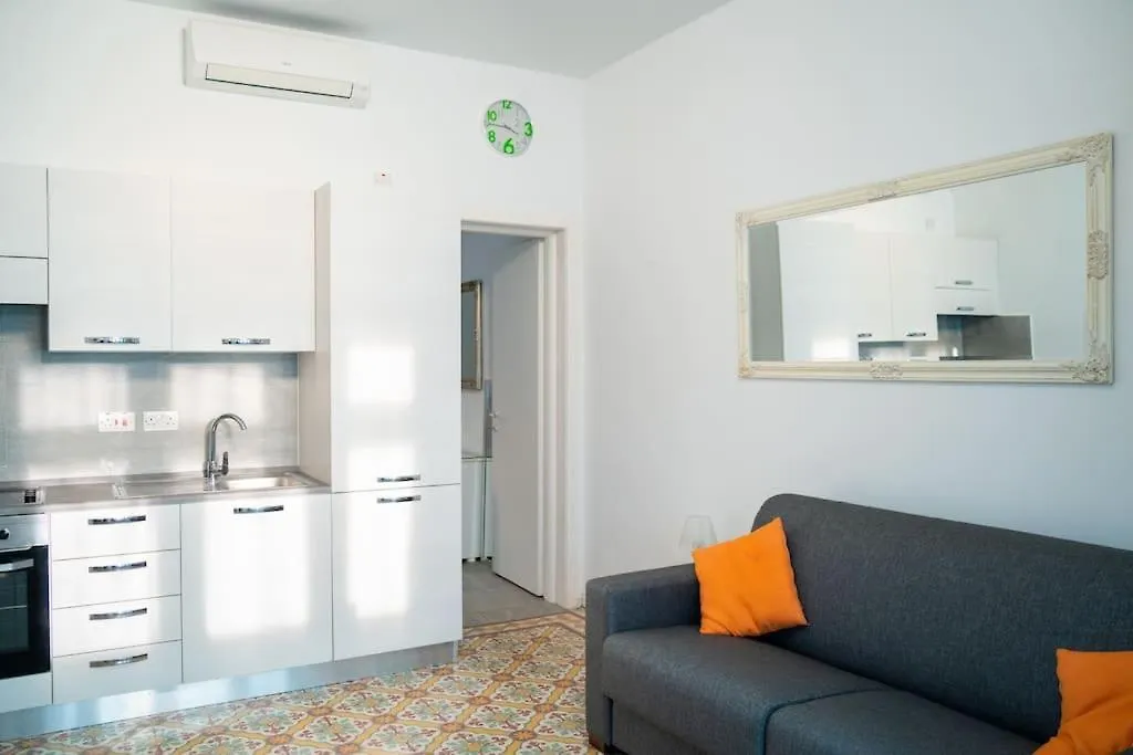 アパート Gzira City Pad マルタ
